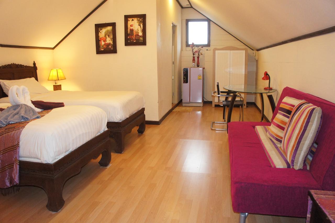 Phuket Gay Homestay Кату Экстерьер фото